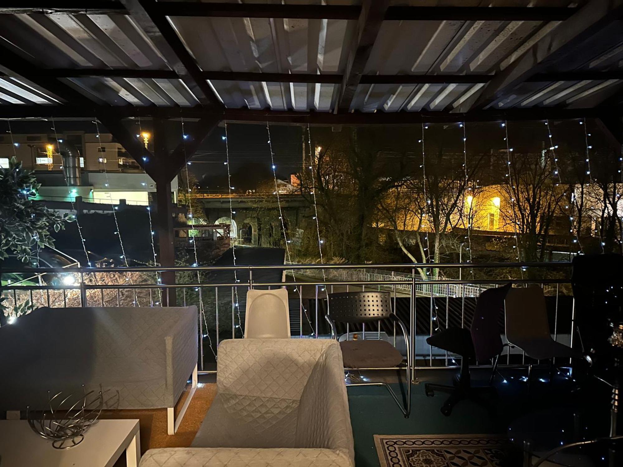 Schoenes Zimmer In Bahnhofsnaehe In Einer Wohnung Mit Grosser Terrasse Gießen Exterior foto